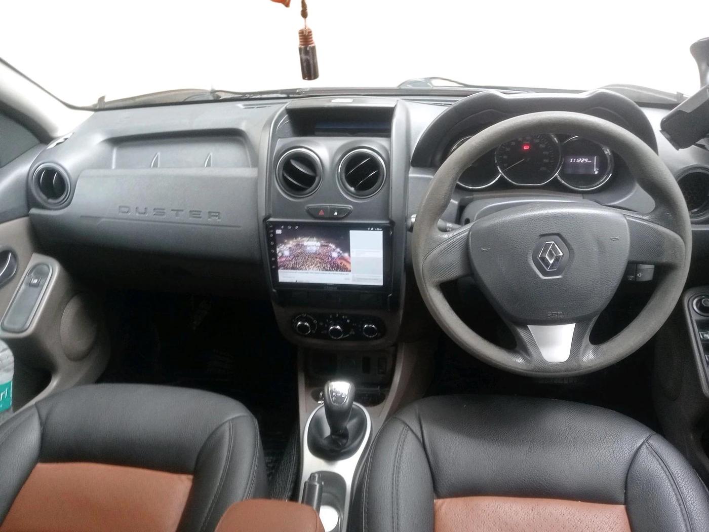 2016 Renault Duster 110 PS RXL 4X2 AMT, Diesel, Automatic, 1,11,229 km, interior