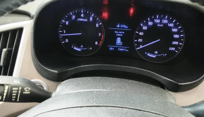 2018 Hyundai Creta SX (O) 1.6 PETROL, Petrol, Manual, 1,36,411 km, interior