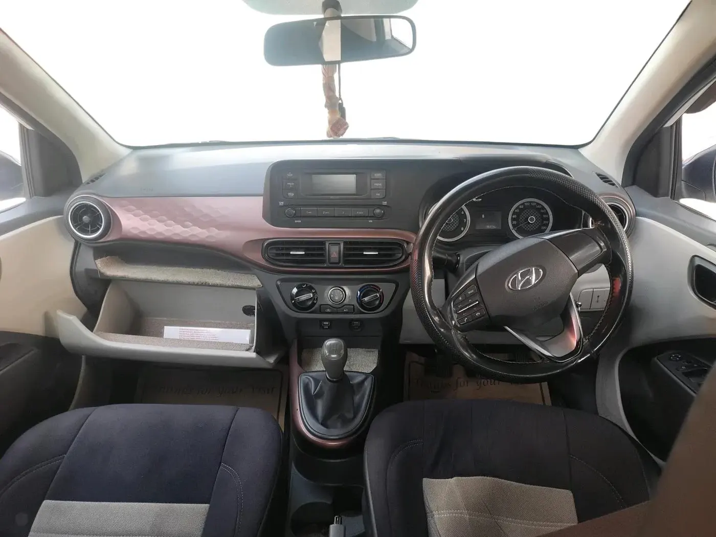 2022 Hyundai AURA S 1.2 CNG, CNG, Manual, 86,373 km, interior