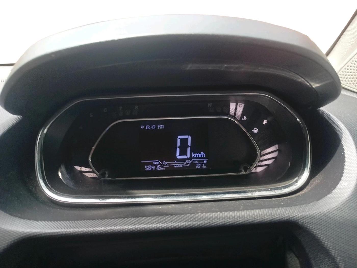 2022 Tata TIGOR XZ PLUS PETROL, CNG, Manual, 58,416 km, interior