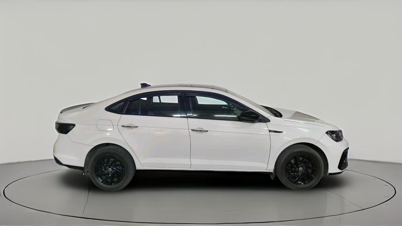 2025 Volkswagen VIRTUS  GT 1.5 TSI DSG , Petrol, Automatic, 16,364 km, exterior