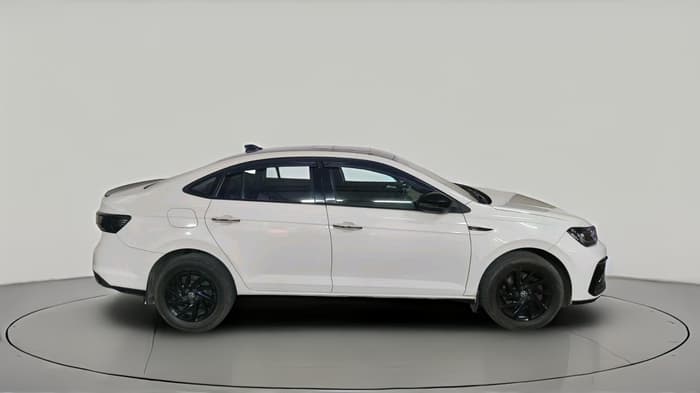 2025 Volkswagen VIRTUS  GT 1.5 TSI DSG , Petrol, Automatic, 16,364 km, exterior