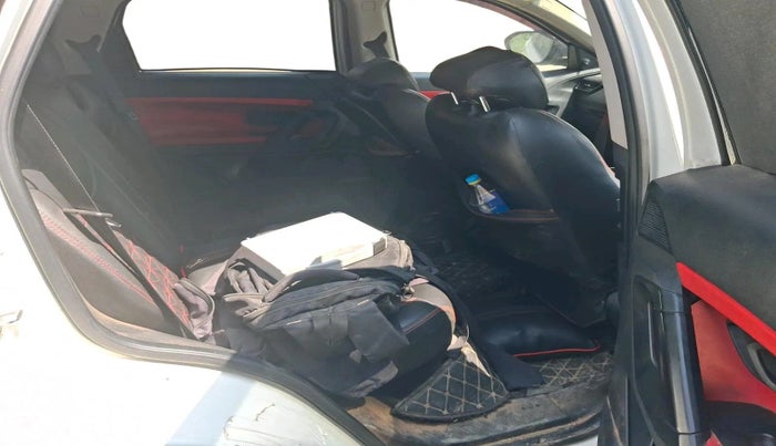 2019 Tata Harrier XE 2.0L KRYOTEC, Diesel, Manual, 1,26,470 km, interior