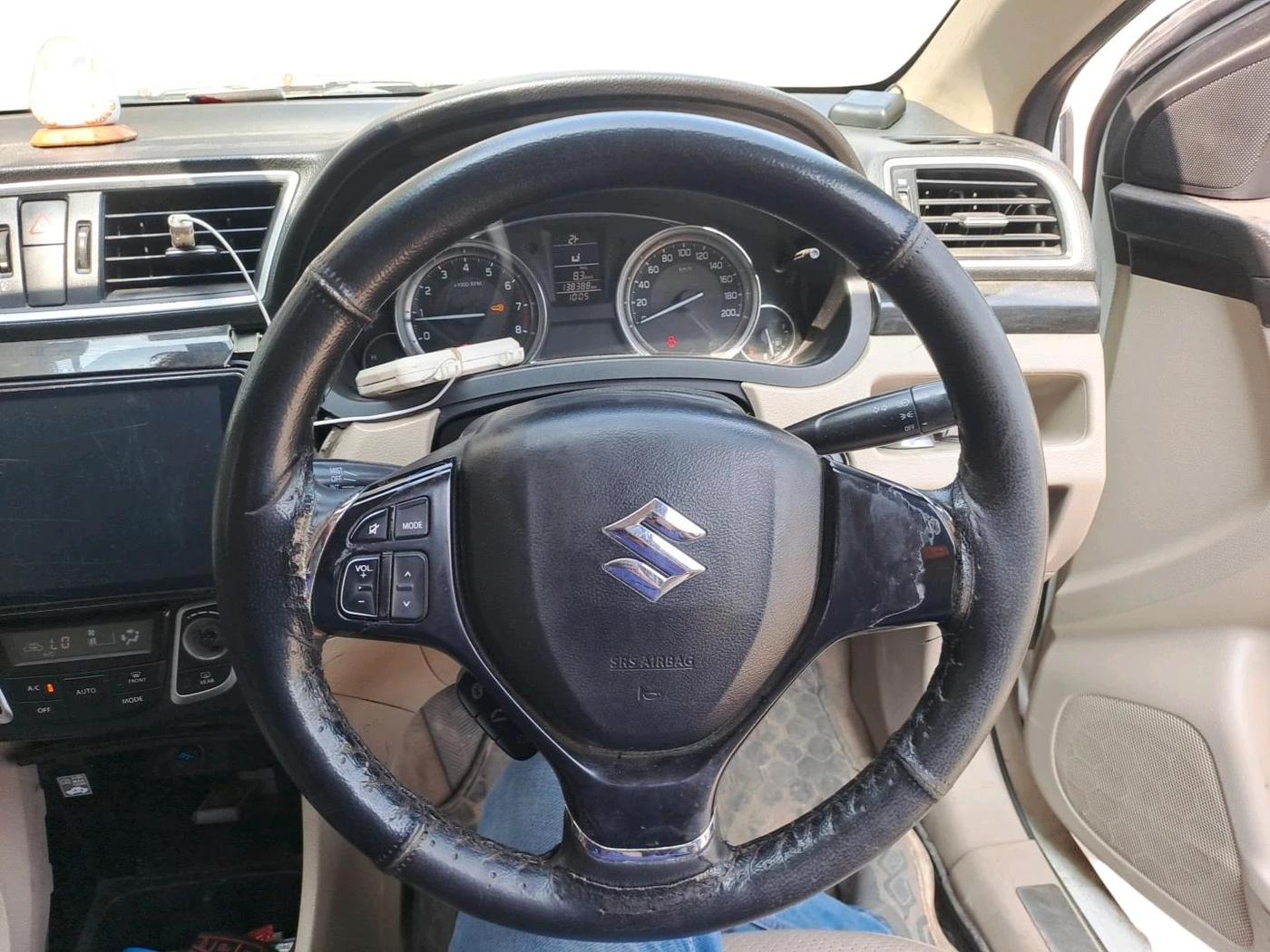 2014 Maruti Ciaz ZXI, CNG, Manual, 1,38,388 km, interior