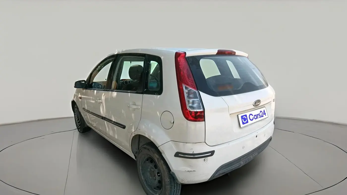 2013 Ford Figo ZXI 1.2 PETROL, Petrol, Manual, 63,328 km, exterior