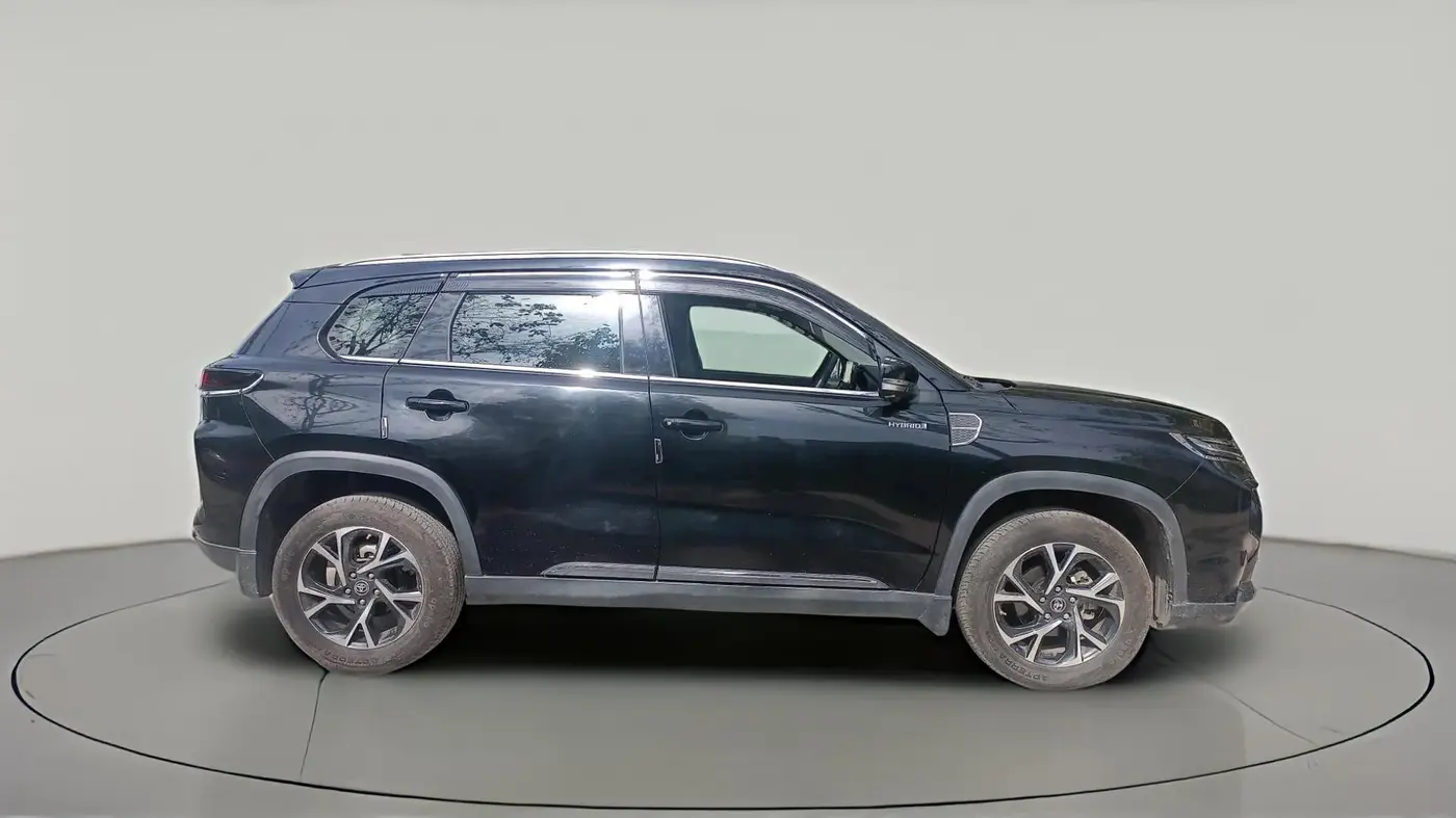 2024 Toyota URBAN CRUISER HYRYDER V HYBRID, Hybrid, Automatic, 4,159 km, exterior