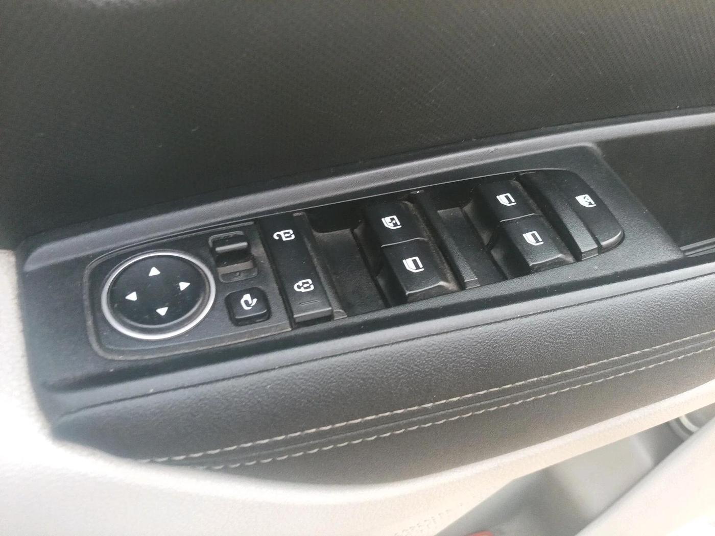2022 KIA SONET HTX 1.5, Diesel, Manual, 45,706 km, interior