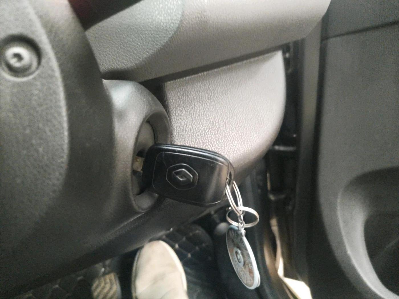 2018 Renault Kwid RXT 1.0 AMT (O), Petrol, Automatic, 25,272 km, interior