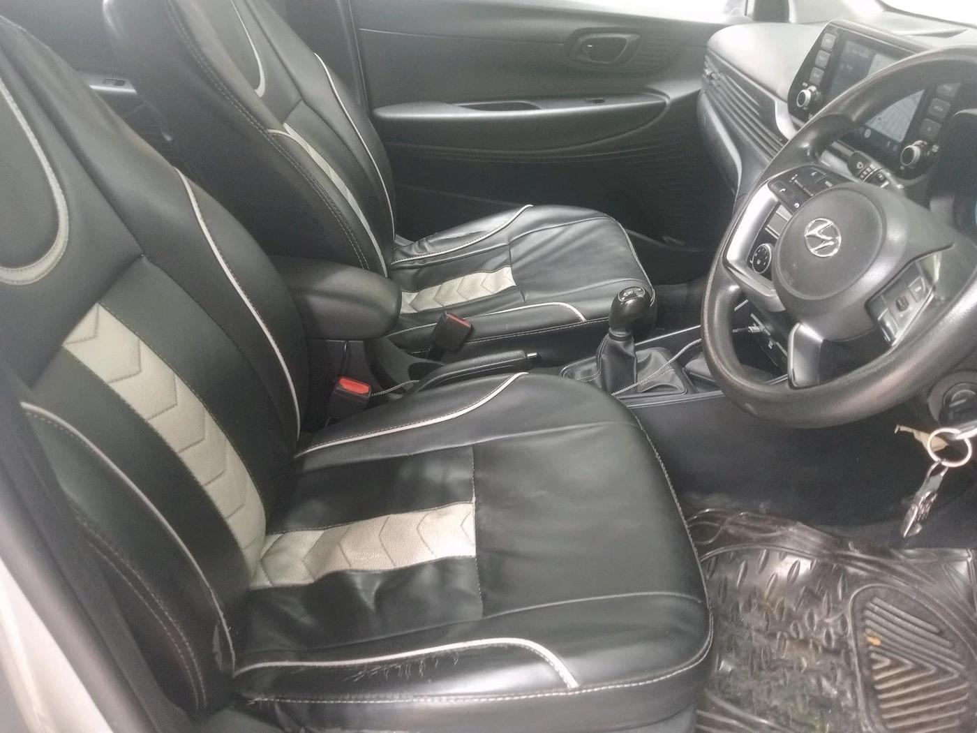 2020 Hyundai NEW I20 SPORTZ 1.2 MT, Petrol, Manual, 95,735 km, interior