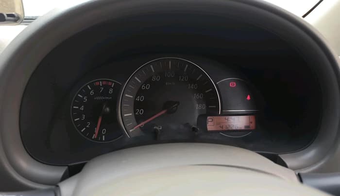 2014 Nissan Micra Active XV, Petrol, Manual, 41,226 km, interior