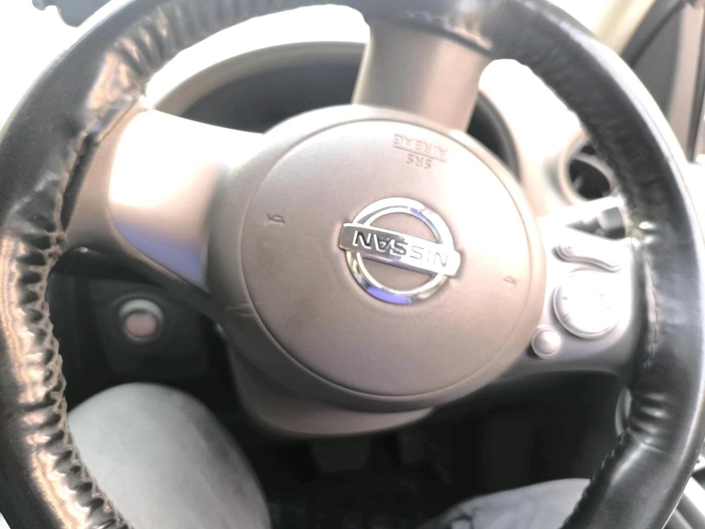 2014 Nissan Micra Active XV, Petrol, Manual, 41,226 km, interior