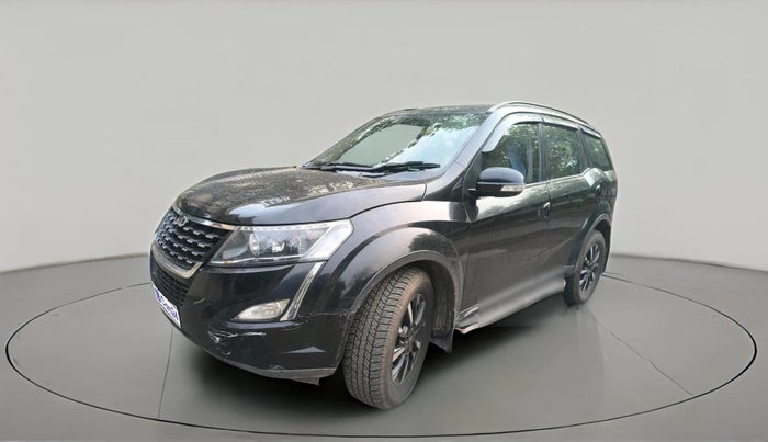 2018 Mahindra XUV500 W11 AT, Diesel, Automatic, 2,29,832 km, exterior