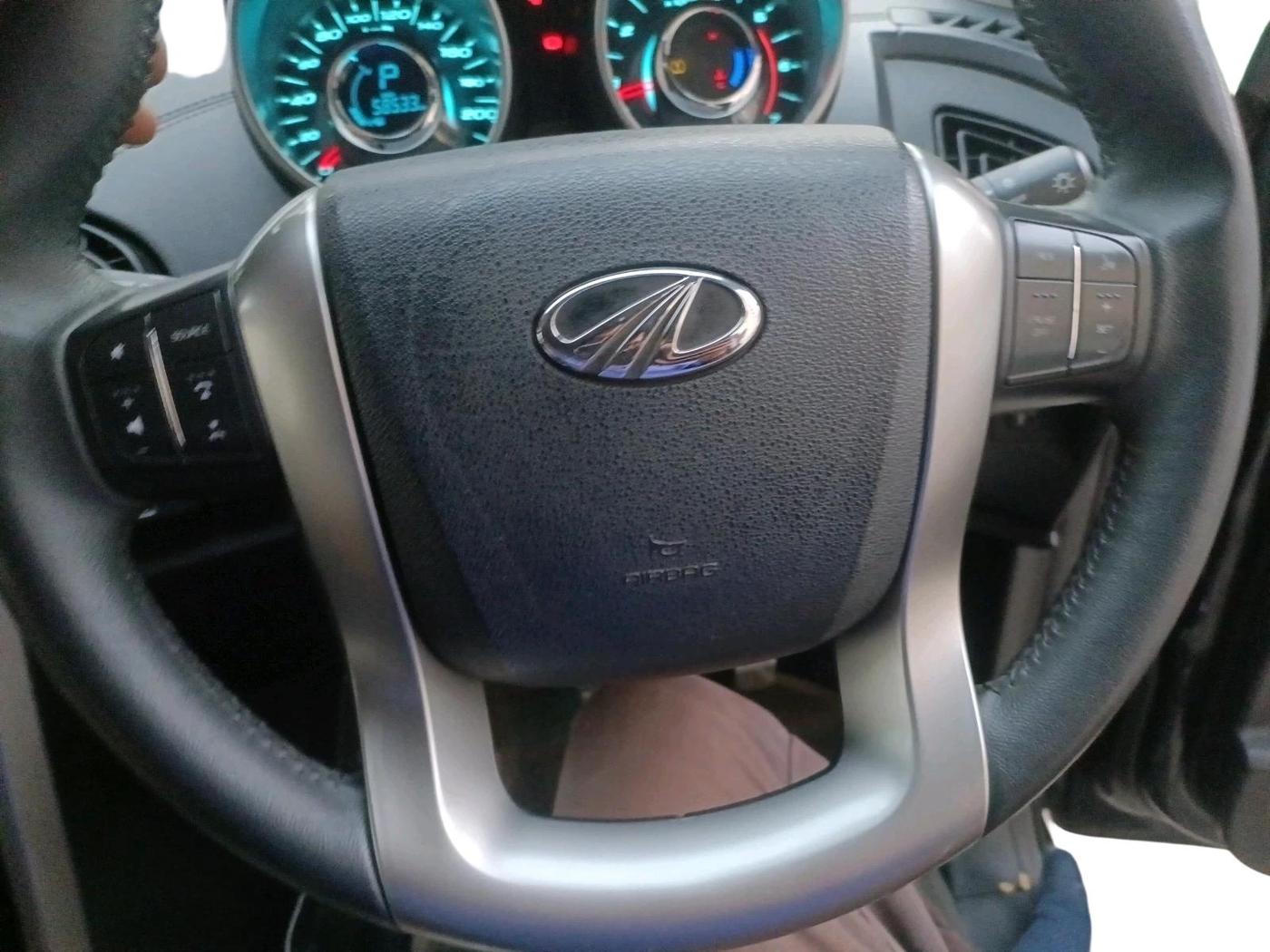 2019 Mahindra XUV500 W11 AT, Diesel, Automatic, 58,564 km, interior
