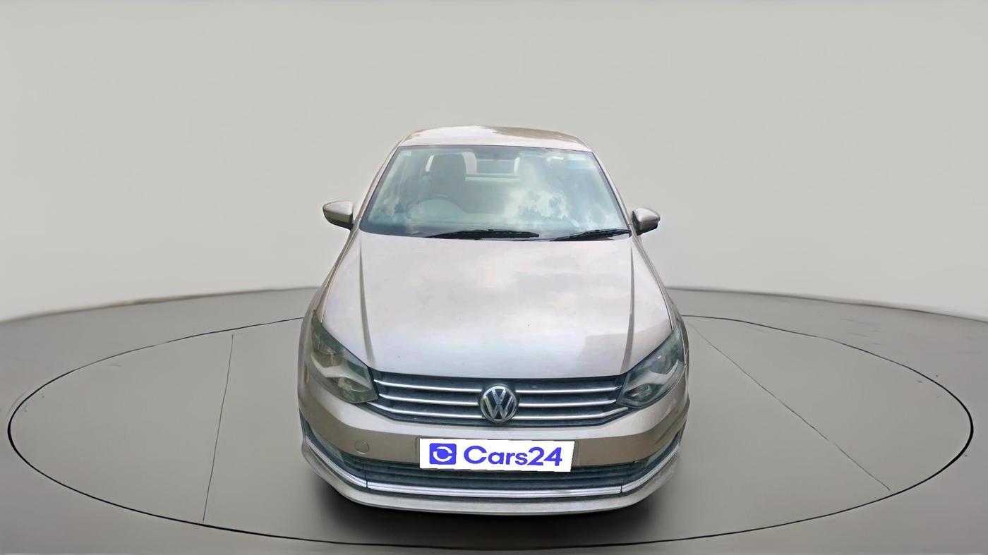 2015 Volkswagen Vento HIGHLINE 1.6 MPI, Petrol, Manual, 66,989 km, exterior