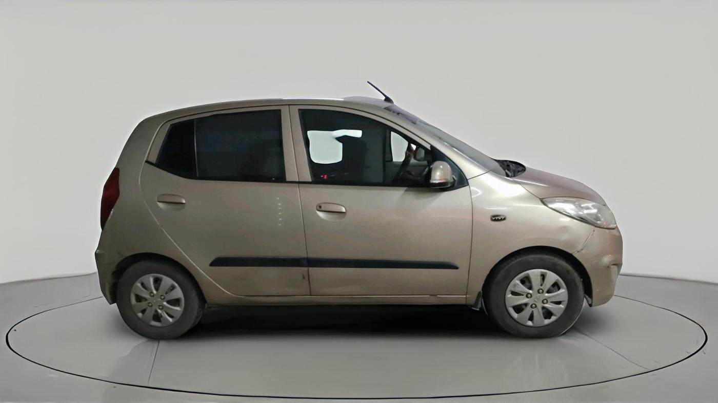 2011 Hyundai i10 MAGNA 1.2, CNG, Manual, 1,01,135 km, exterior