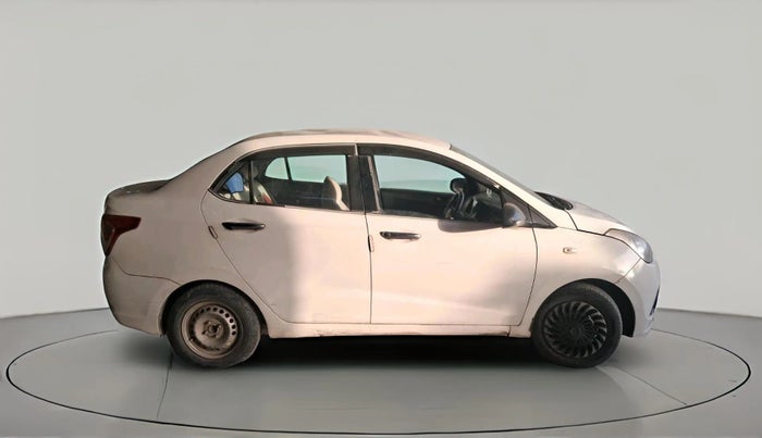 2016 Hyundai Xcent BASE 1.2, CNG, Manual, 2,09,871 km, exterior