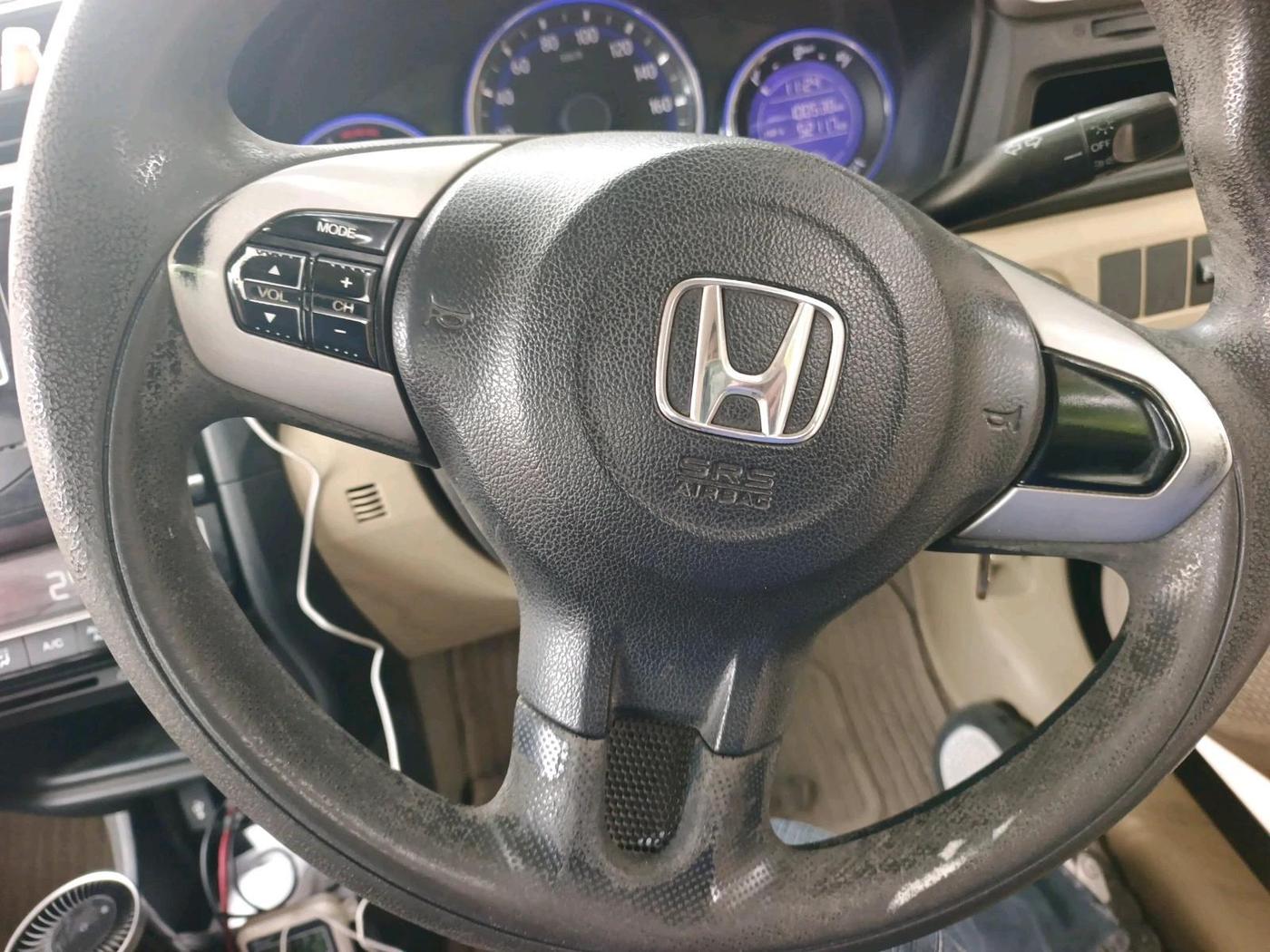 2017 Honda Amaze 1.2L I-VTEC SX, Petrol, Manual, 1,00,538 km, interior