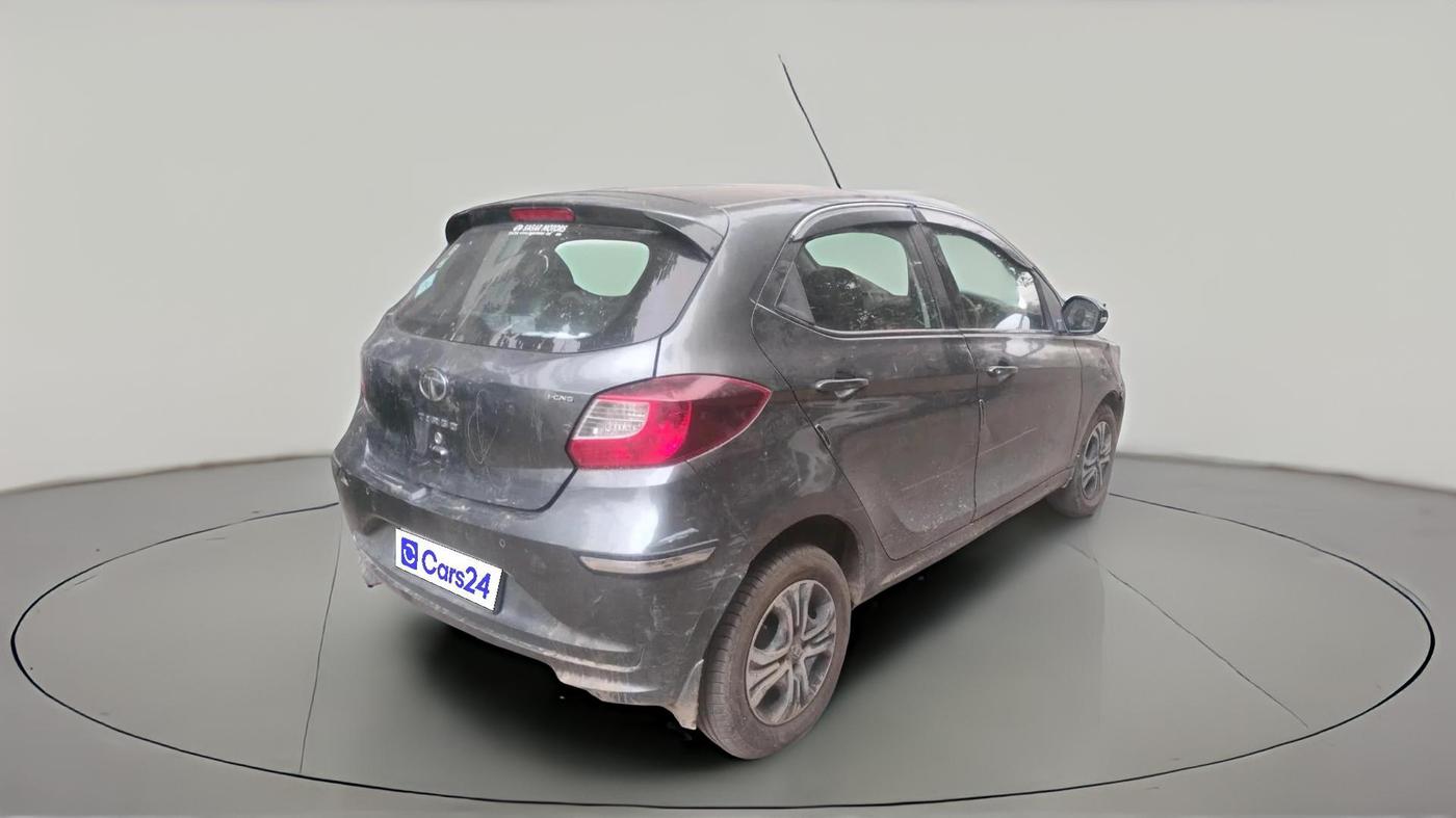 2022 Tata Tiago XT CNG, CNG, Manual, 83,779 km, exterior
