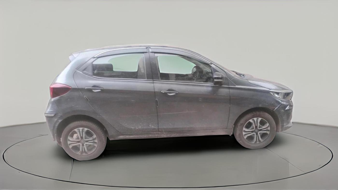 2022 Tata Tiago XT CNG, CNG, Manual, 83,779 km, exterior