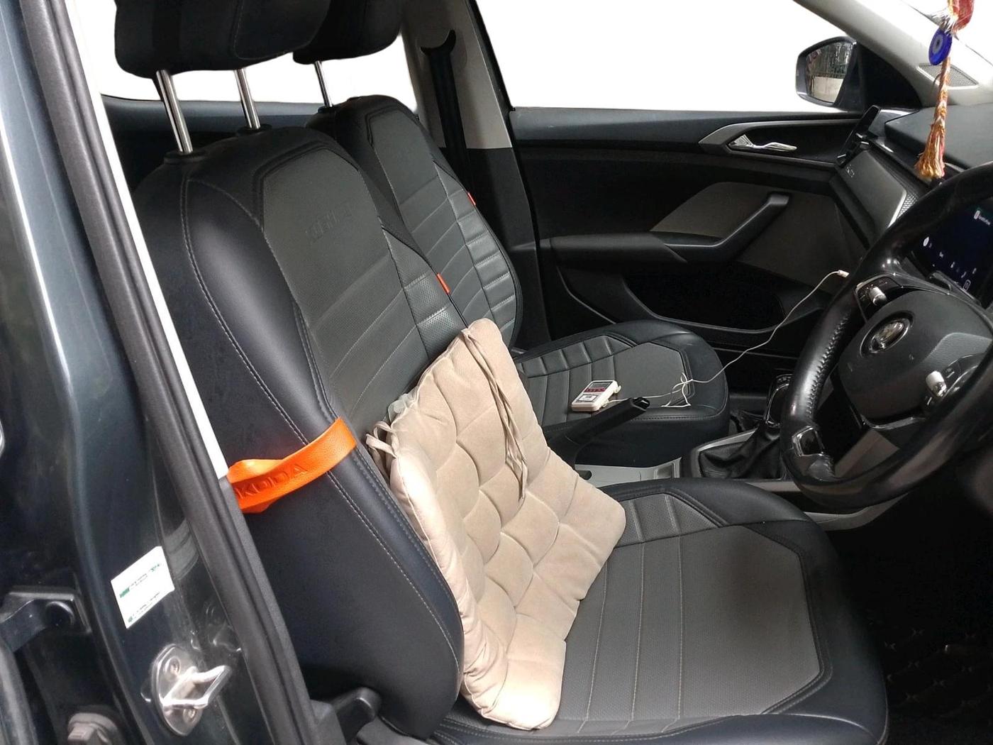 2021 Skoda KUSHAQ AMBITION 1.0L TSI AT, Petrol, Automatic, 80,142 km, interior
