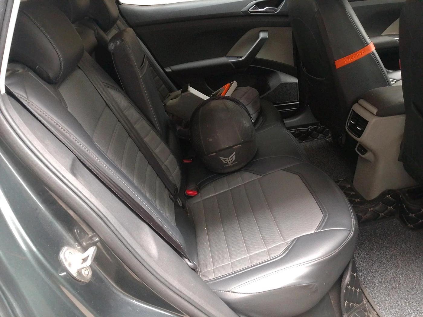 2021 Skoda KUSHAQ AMBITION 1.0L TSI AT, Petrol, Automatic, 80,142 km, interior