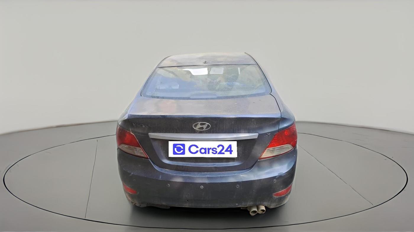 2013 Hyundai Verna FLUIDIC 1.4 VTVT, CNG, Manual, 2,22,375 km, exterior