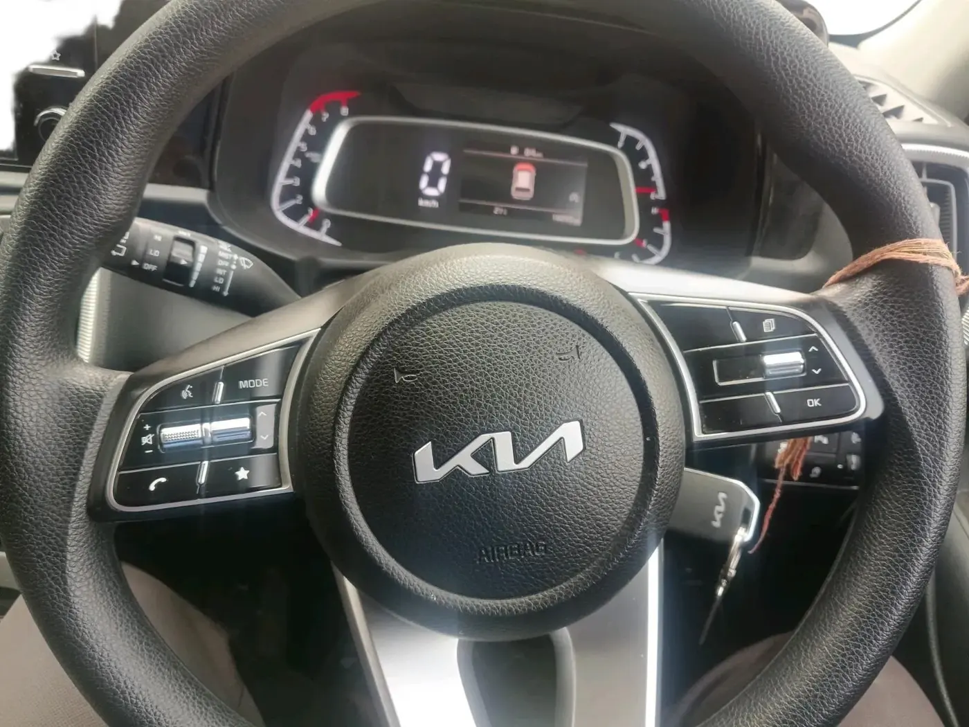 2024 KIA SONET HTK (O) 1.2 Petrol MT, Petrol, Manual, 16,893 km, interior