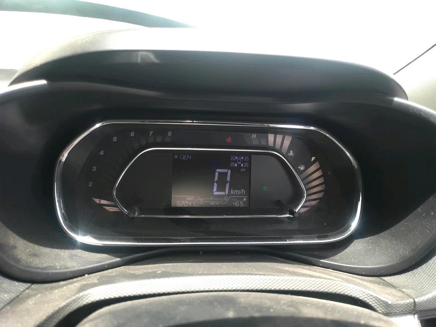 2021 Tata NEXON XZ PLUS PETROL SUNROOF, Petrol, Manual, 62,041 km, interior