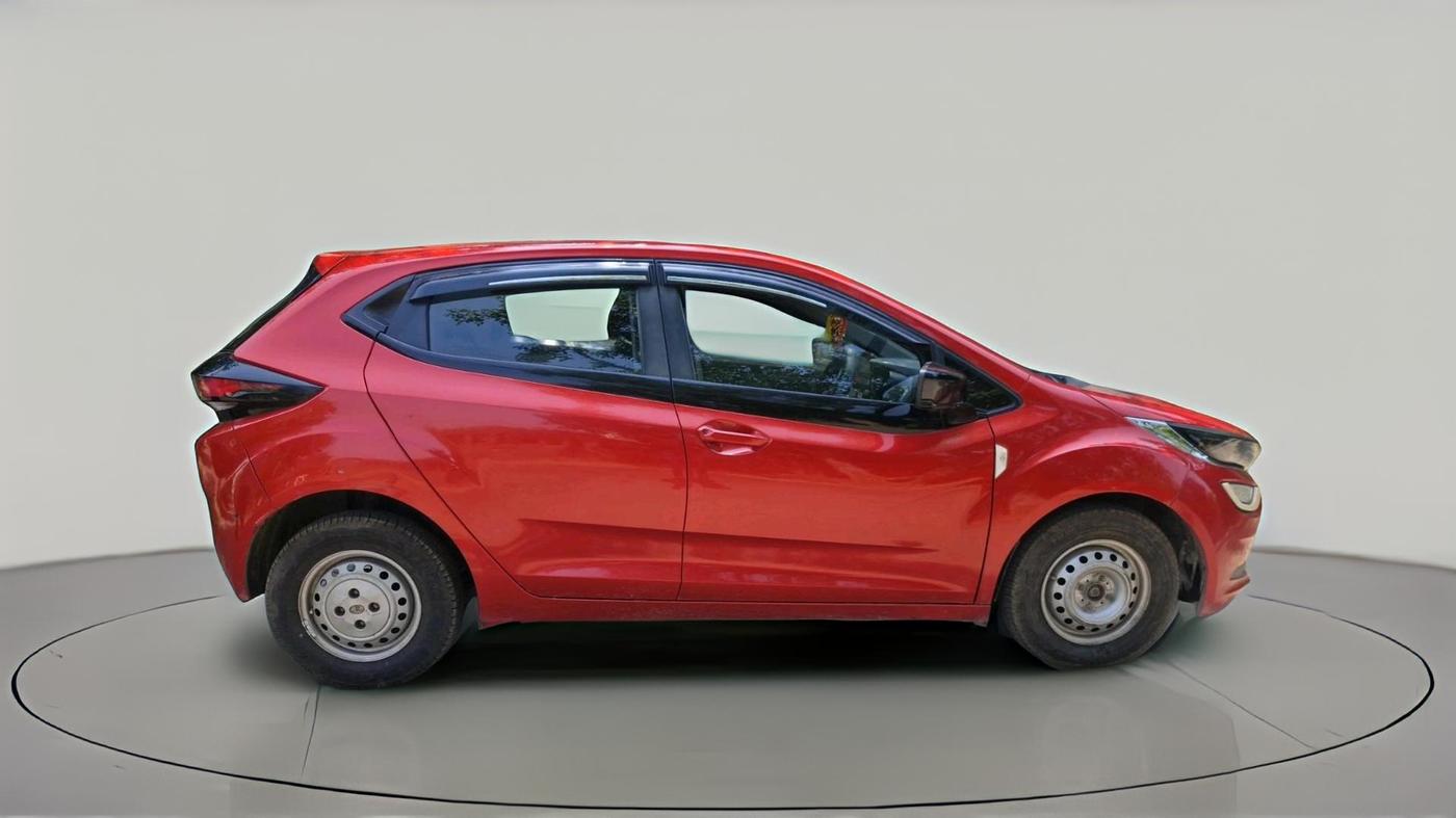 2021 Tata ALTROZ XM DIESEL, Diesel, Manual, 87,408 km, exterior
