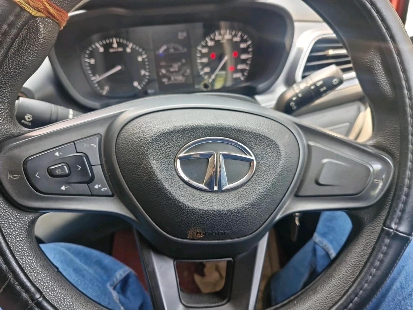 2021 Tata ALTROZ XM DIESEL, Diesel, Manual, 87,408 km, interior