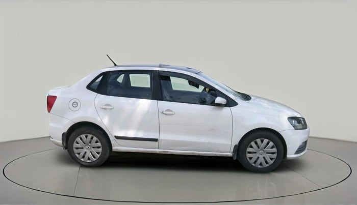 2016 Volkswagen Ameo COMFORTLINE 1.5L, Diesel, Manual, 1,91,055 km, exterior