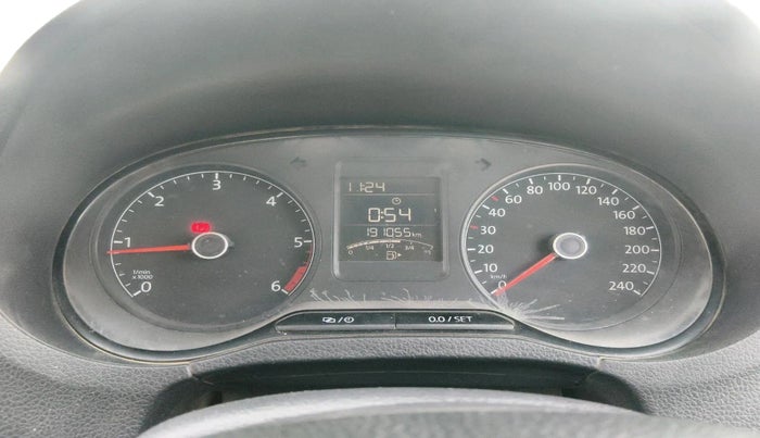 2016 Volkswagen Ameo COMFORTLINE 1.5L, Diesel, Manual, 1,91,055 km, interior