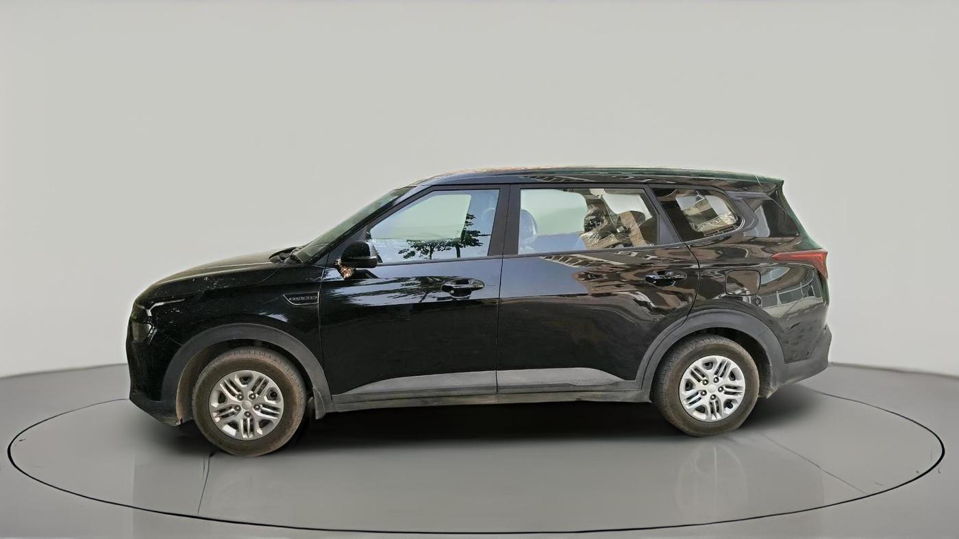 2026 KIA CARENS Premium (O) 1.5 Petrol 7 STR, Petrol, Manual, 5,250 km, exterior