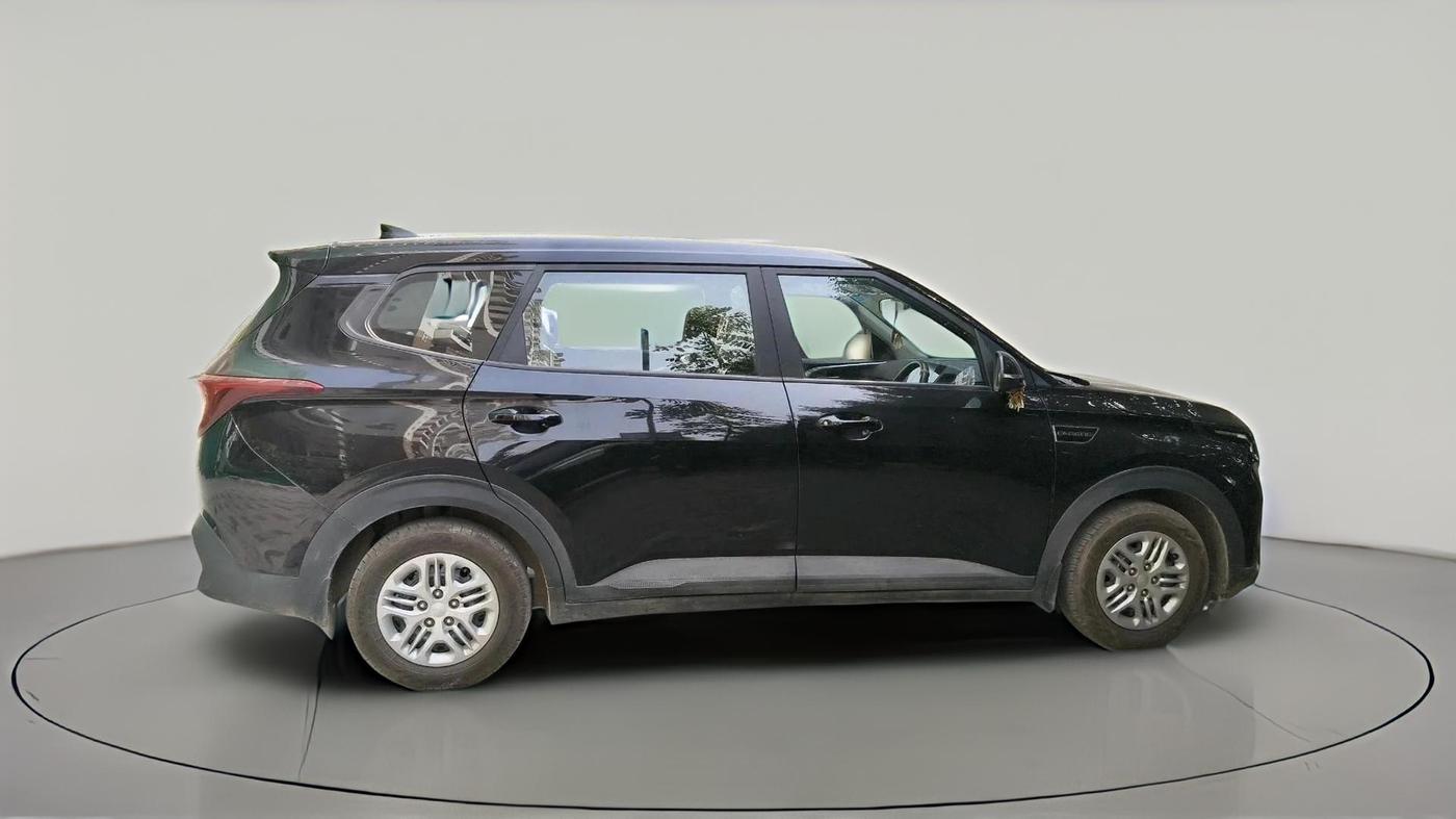 2026 KIA CARENS Premium (O) 1.5 Petrol 7 STR, Petrol, Manual, 5,250 km, exterior