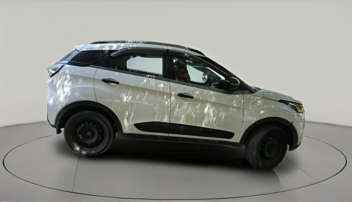 2022 Tata NEXON XM SUNROOF PETROL, Petrol, Manual, 65,377 km, exterior