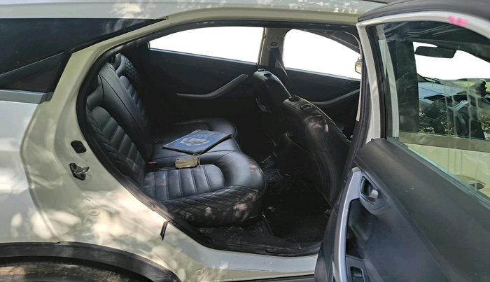 2022 Tata NEXON XM SUNROOF PETROL, Petrol, Manual, 65,377 km, interior
