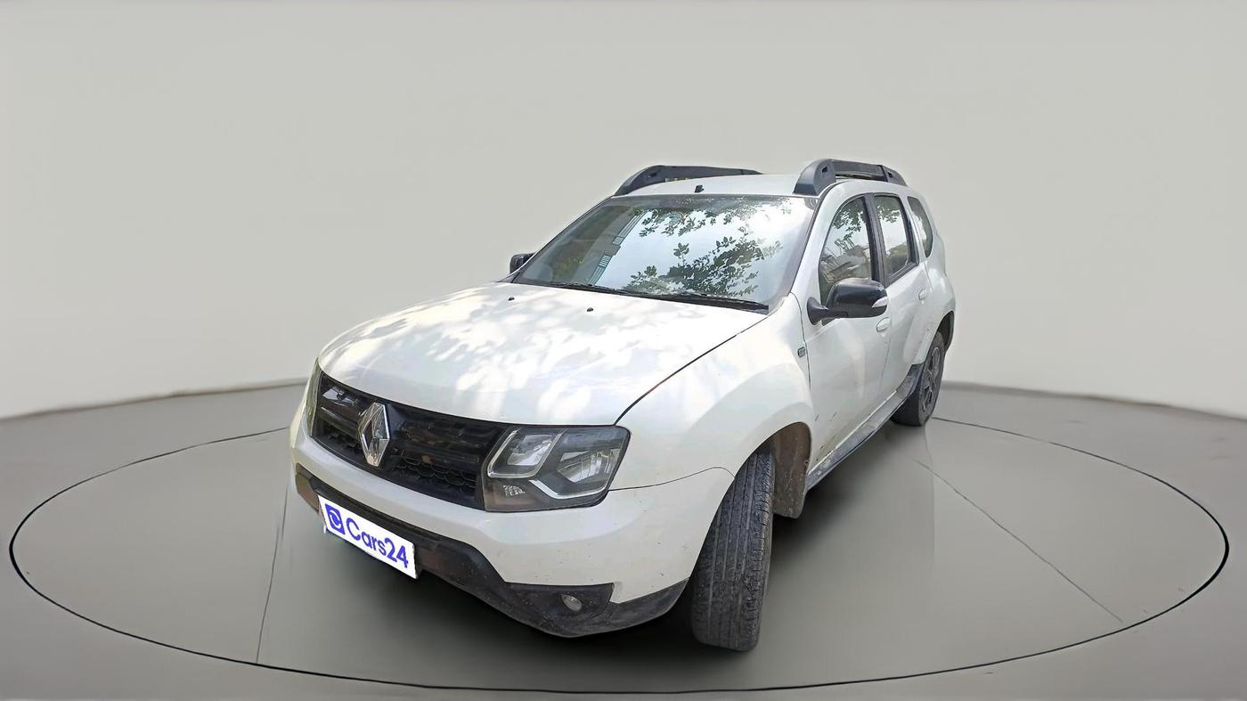 2017 Renault Duster RXS CVT, CNG, Automatic, 85,477 km, exterior