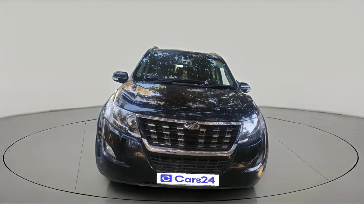 2021 Mahindra XUV500 W9, Diesel, Manual, 73,316 km, exterior