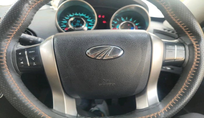2021 Mahindra XUV500 W9, Diesel, Manual, 73,316 km, interior