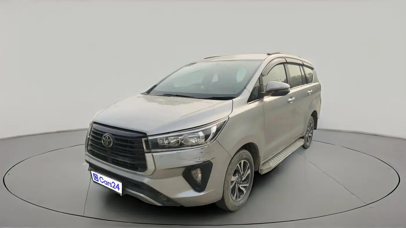 2021 Toyota Innova Crysta 2.4 GX 7 STR, Diesel, Manual, 63,410 km, exterior