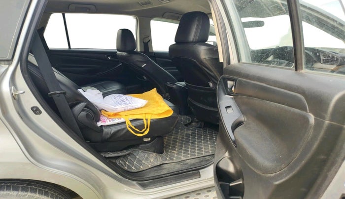 2021 Toyota Innova Crysta 2.4 GX 7 STR, Diesel, Manual, 63,410 km, interior