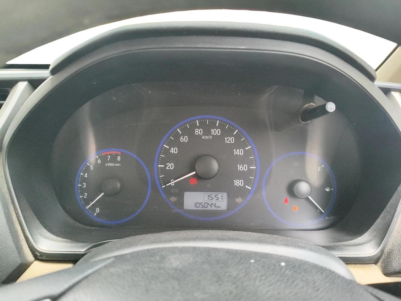 2017 Honda Amaze 1.2L I-VTEC S, Petrol, Manual, 1,05,044 km, interior