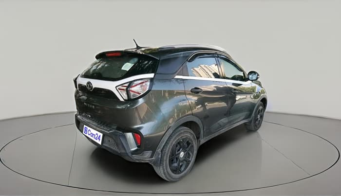 2022 Tata NEXON XM PETROL, CNG, Manual, 72,172 km, exterior