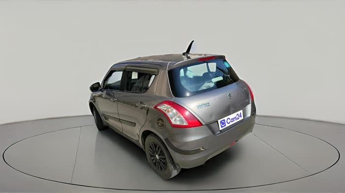 2017 Maruti Swift VXI, CNG, Manual, 99,215 km, exterior