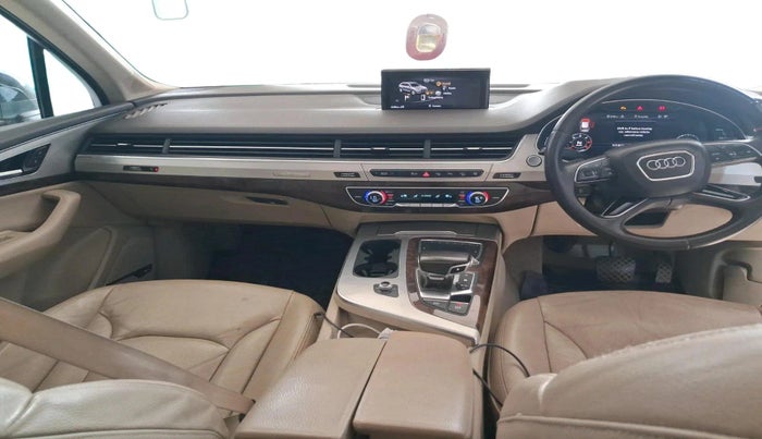 2019 Audi Q7 45 TDI QUATTRO PREMIUM PLUS, Diesel, Automatic, 1,01,833 km, interior