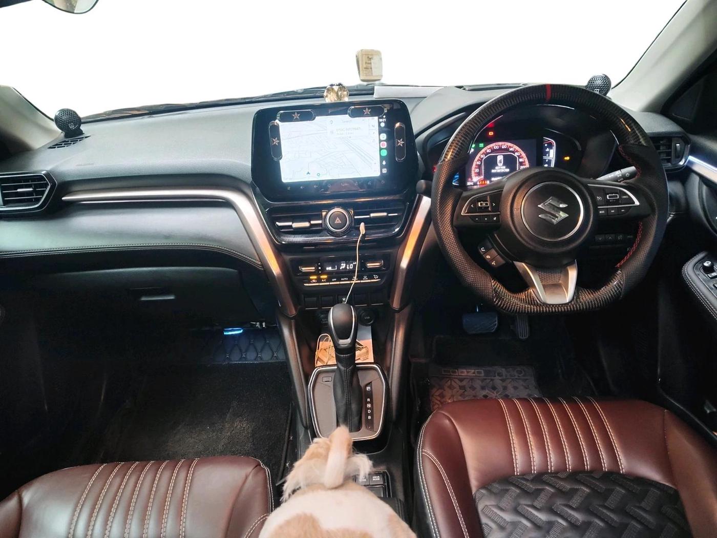 2024 Maruti Grand Vitara ZETA PLUS HYBRID ECVT DUAL TONE, Hybrid, Automatic, 31,732 km, interior