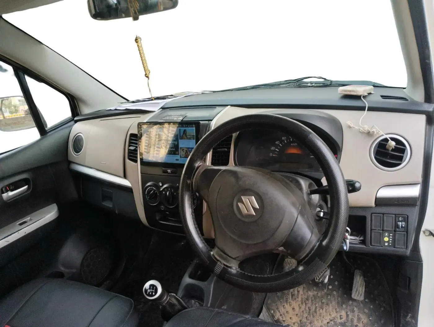 2016 Maruti Wagon R 1.0 LXI CNG, CNG, Manual, 70,451 km, interior