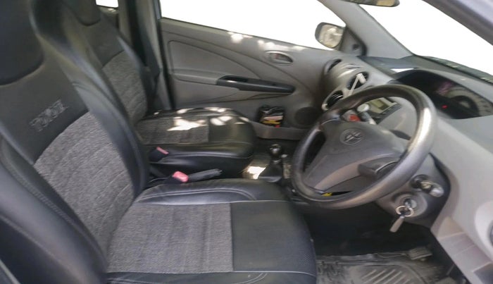 2011 Toyota Etios G, Petrol, Manual, 86,265 km, interior