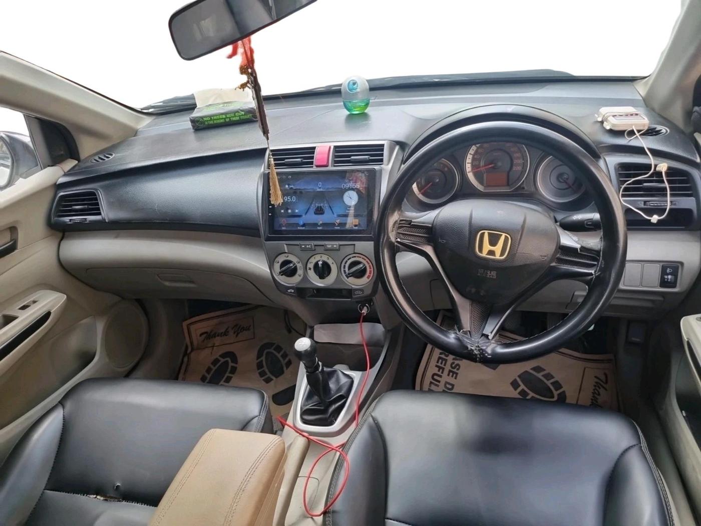 2011 Honda City 1.5L I-VTEC E MT, Petrol, Manual, 1,56,766 km, interior
