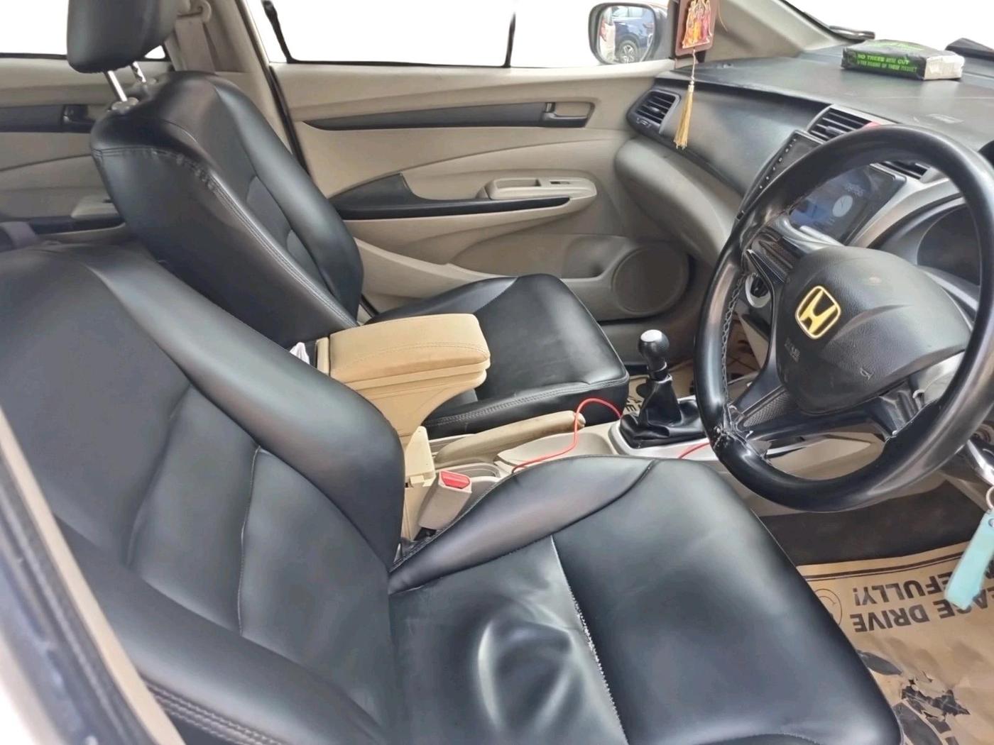 2011 Honda City 1.5L I-VTEC E MT, Petrol, Manual, 1,56,766 km, interior